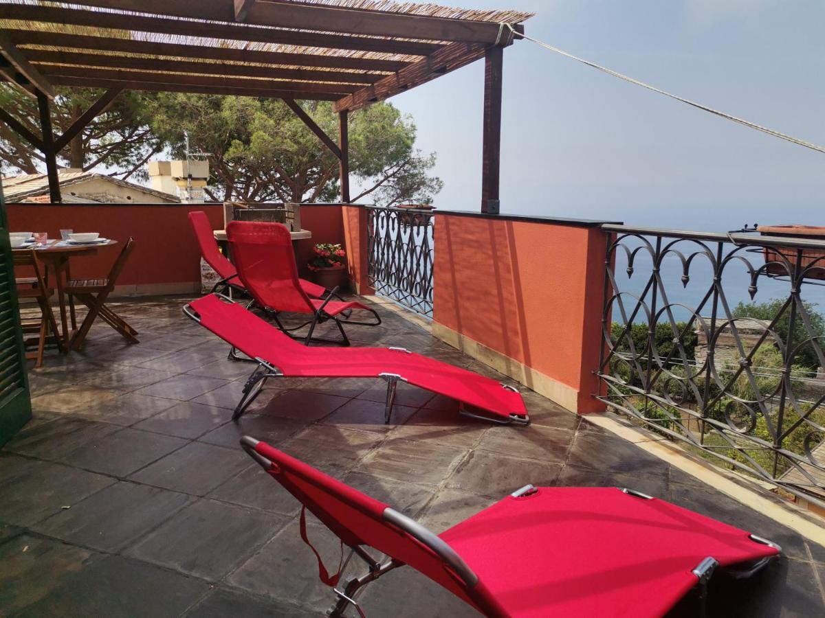 Terrazza Eugenia Villa ลาวาญา ภายนอก รูปภาพ