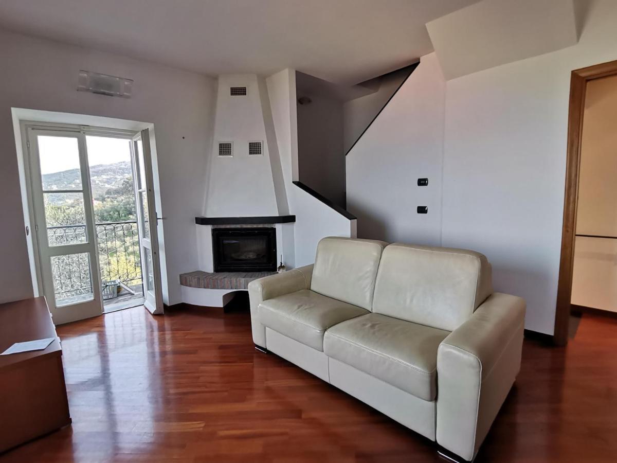 Terrazza Eugenia Villa ลาวาญา ภายนอก รูปภาพ